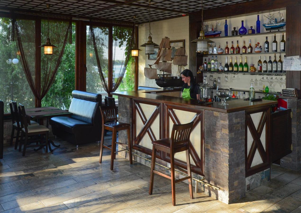Holiday Village Katrin אורחן 3*